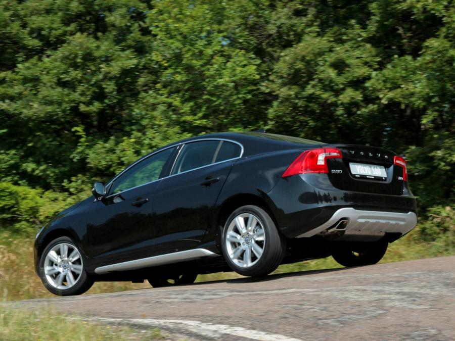  Volvo S60 D3 2010 года  (фото 17 из 17)